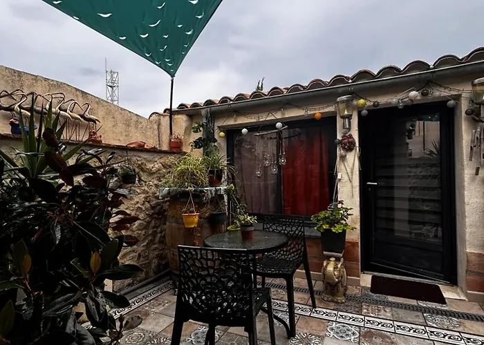 Appartement Confortable A Roujan De 50 M²